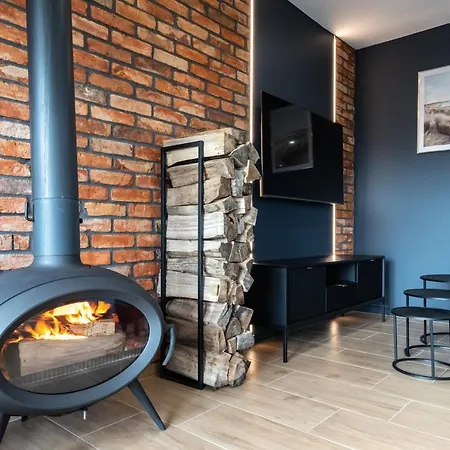 Dom wakacyjny Family - Dwupoziomowe Z Basenem Ustka