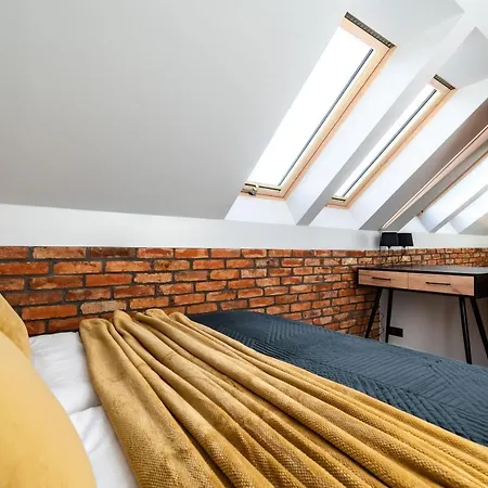 Family - Dwupoziomowe Z Basenem Дом отдыха