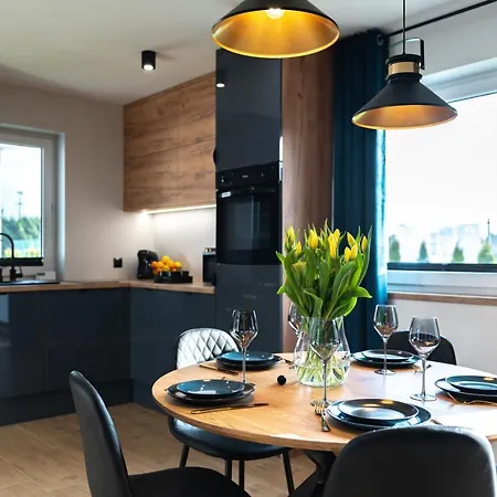 Family - Dwupoziomowe Z Basenem Dom wakacyjny Ustka