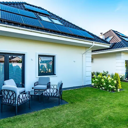 Family - Dwupoziomowe Z Basenem * Ustka