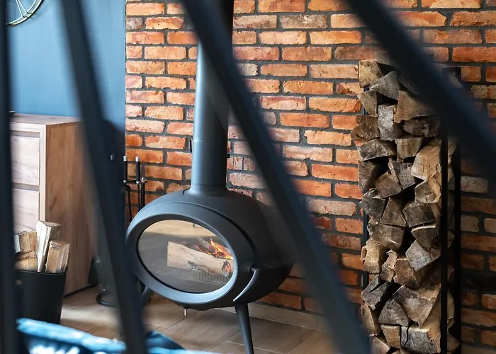 Family - Dwupoziomowe Z Basenem 度假居 乌斯特卡