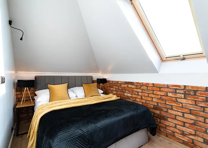 Vakantiehuis Family - Dwupoziomowe Z Basenem Ustka