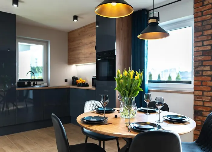 Family - Dwupoziomowe Z Basenem Casa vacanze Ustka